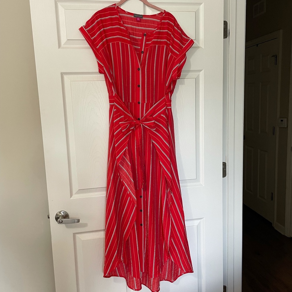 Vince Camuto red wrap dress with black and white